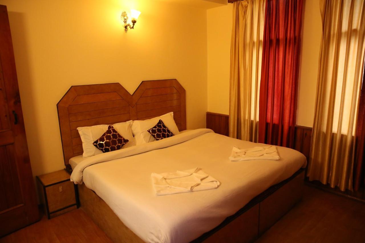 Fabhotel Ever Green Hotel 3*